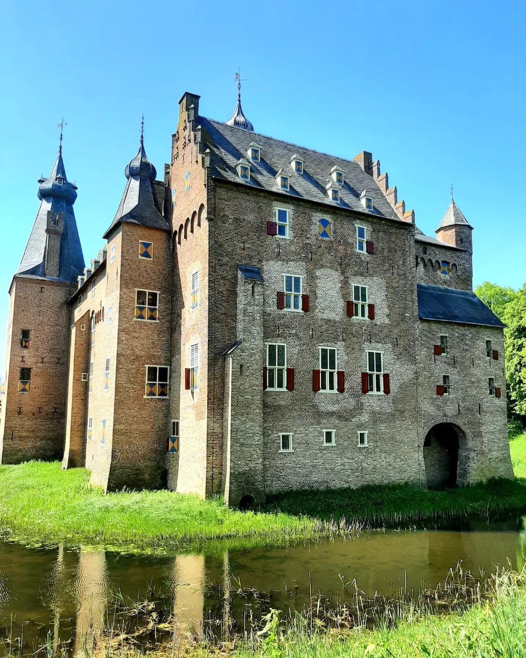 ---Netherlands--- Doorwerth castle/Kasteel Doorwerth, Gelderland