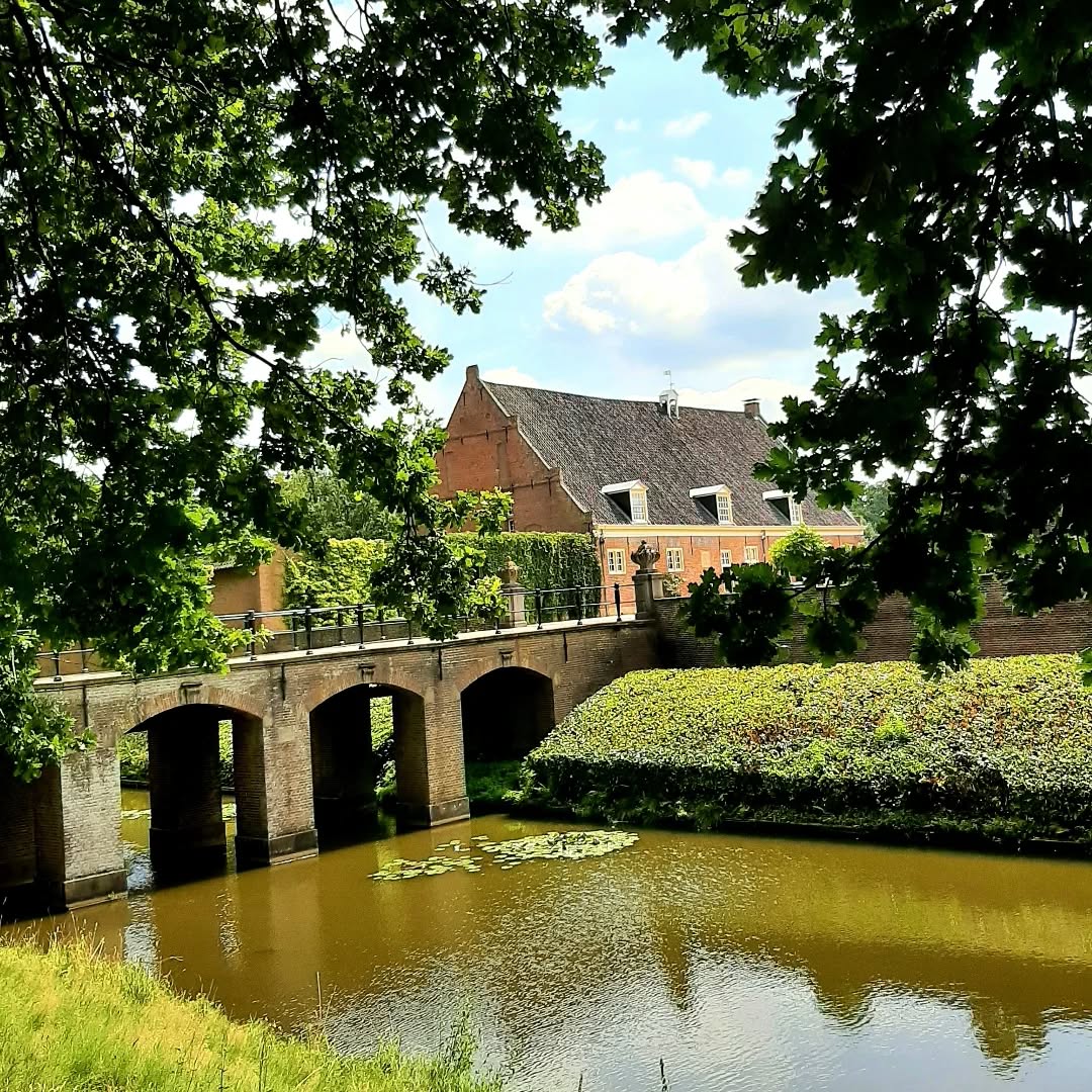 Nederland: Kasteel Middachten in augustus, Gelderland