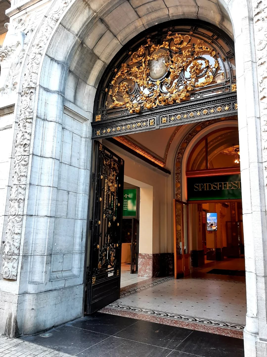 Belgium: "City Festival Hall" (Stadsfeestzaal), Meir, Antwerp